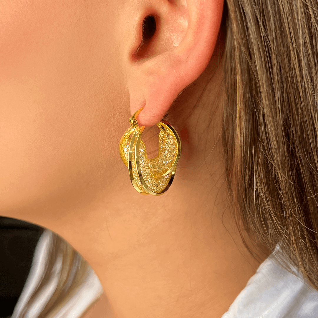 Aretes Entrelazo Dorado + obsequio