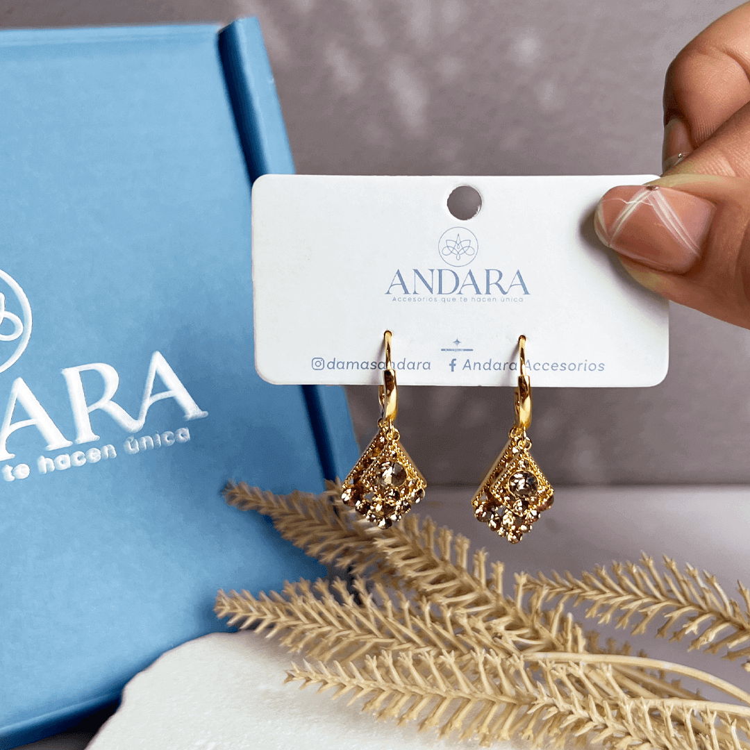 ARETES BRILLO IMPERIAL (Con Baño de Oro)