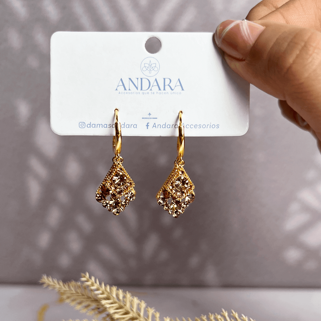 ARETES BRILLO IMPERIAL (Con Baño de Oro)